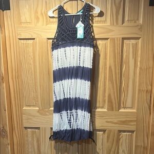 Elegant Navy and White Women's Swim Coverup